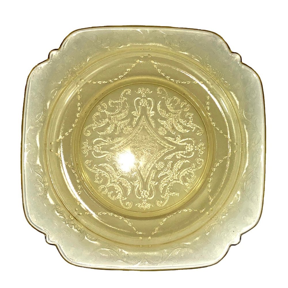Federal Depression Glass Madrid Amber Lunch Plate